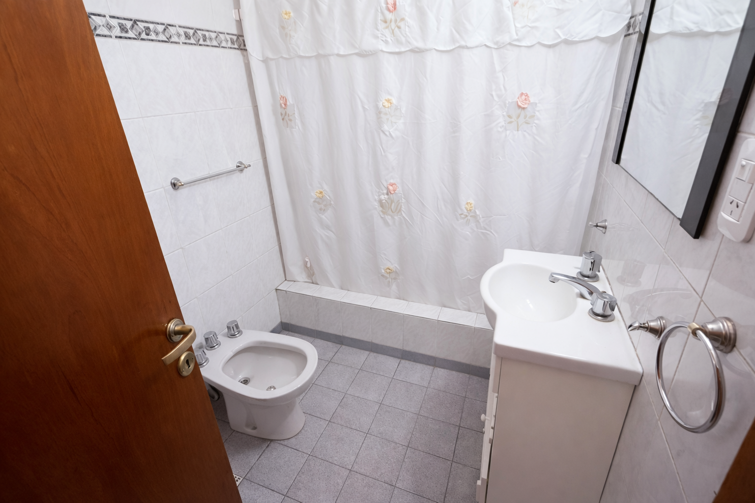 Venta 2 Chalets sobre Av.4 con gas natural - Costa del Este - Costa del Este - foto 8